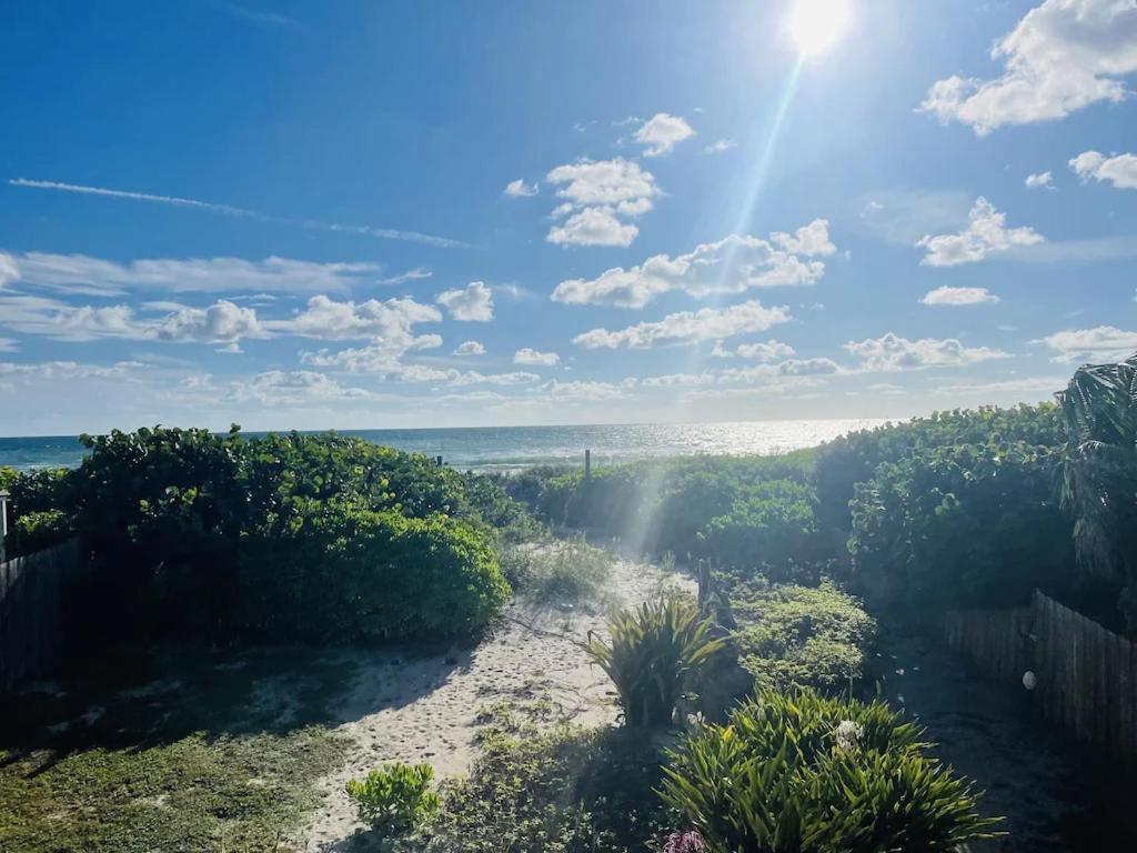 Comfy Beach House On Vero Beach Extérieur photo